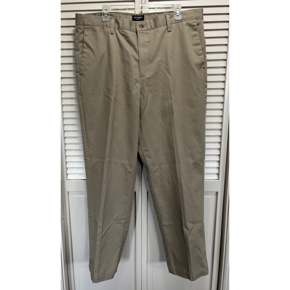 Dockers Khaki Biege‎ Trouser Straight Leg Flat Front Pant Size 40x32 Mid Rise